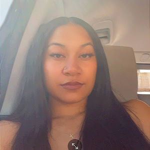 Meet your Posher, Isalela